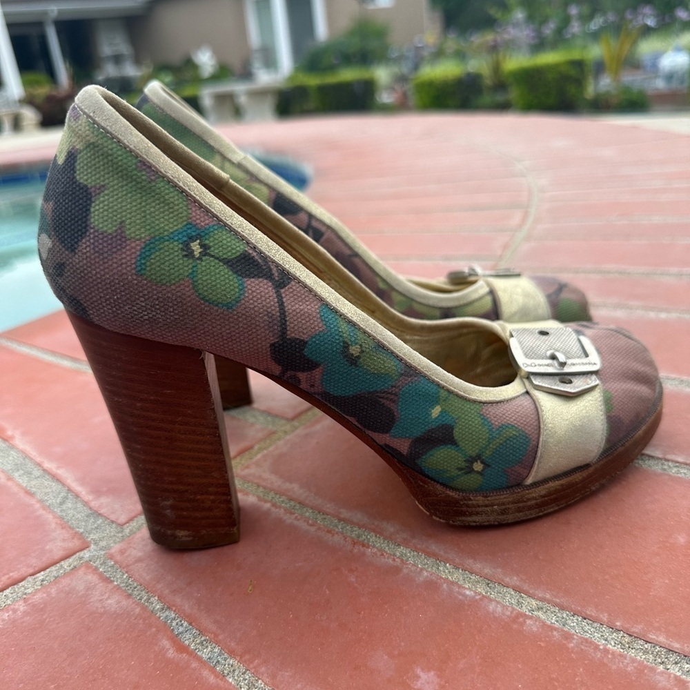 D&G Dolce & Gabbana floral fabric platform wooden heels sz 39 1/2